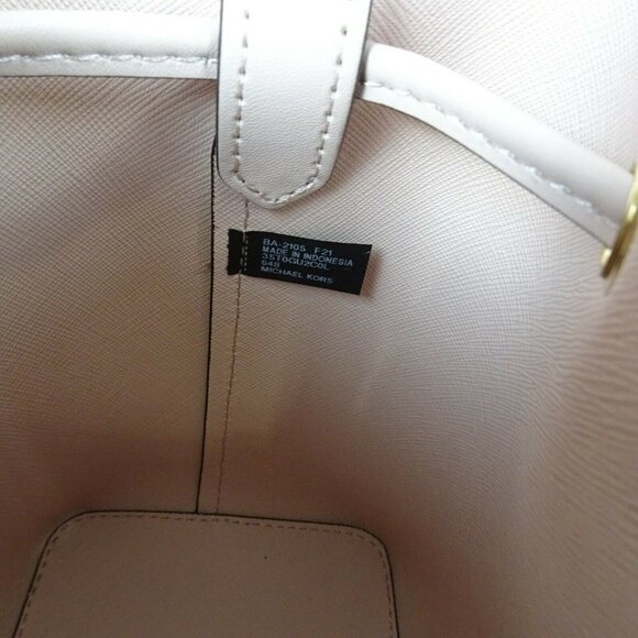 NWT Michael Kors Suri Small Crossbody Bucket Bag Powder Blush Pink Saffiano - Picture 10 of 15